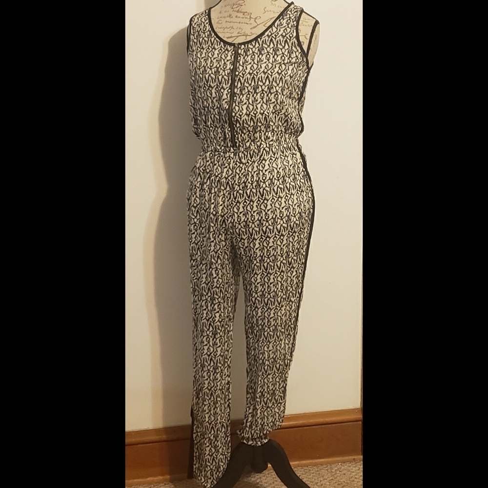 Women's Pantsuit size Large